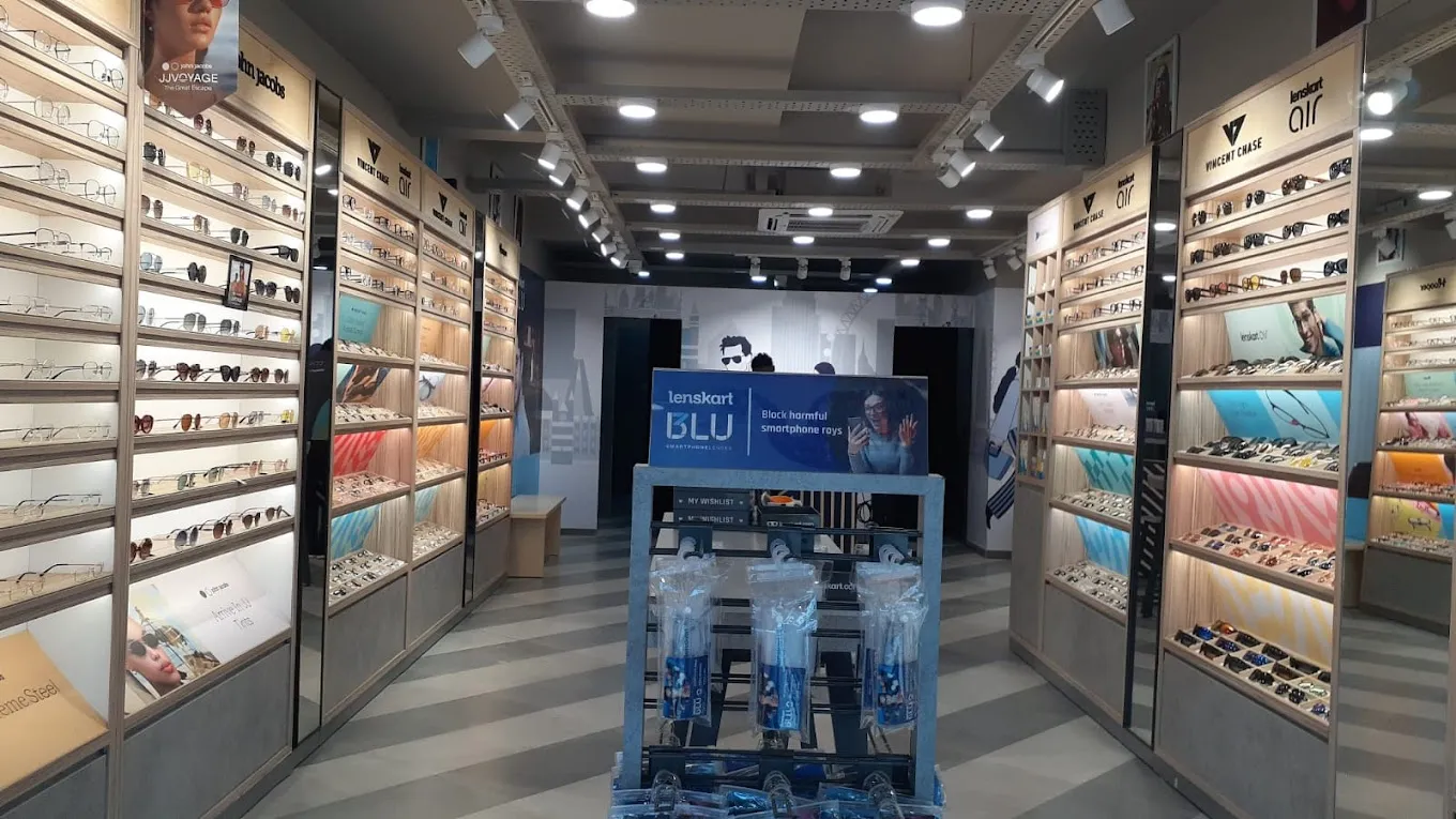 Lenskart.com at Madhanandapuram